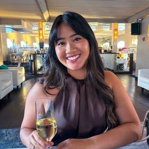 Meet your Posher, Ellie